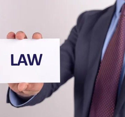 Understanding the Role of a Personal Injury Lawyer